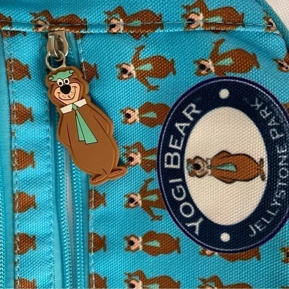 Yogi Bear Jellystone Park bum bag fanny pack, adjustable straps, - Picture 2 of 9